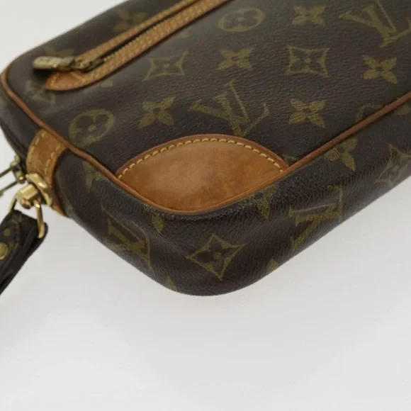 Louis Vuitton Marly Dragonne Clutch - Picture 16 of 17